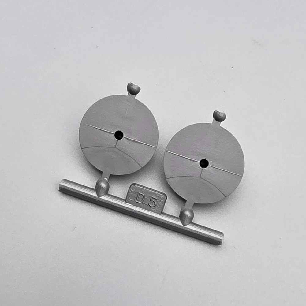 LS 1/16 Morgan Plus 8 Parts Kit Bash Pieces D5