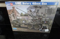 HOBBY BOSS GMC TRUCK W/BOFORS 40mm 1/35 SCALE MODEL KIT