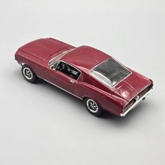 1968 Ford Mustang 1/25 Built Model Car Parts Diorama Display Glued Hood