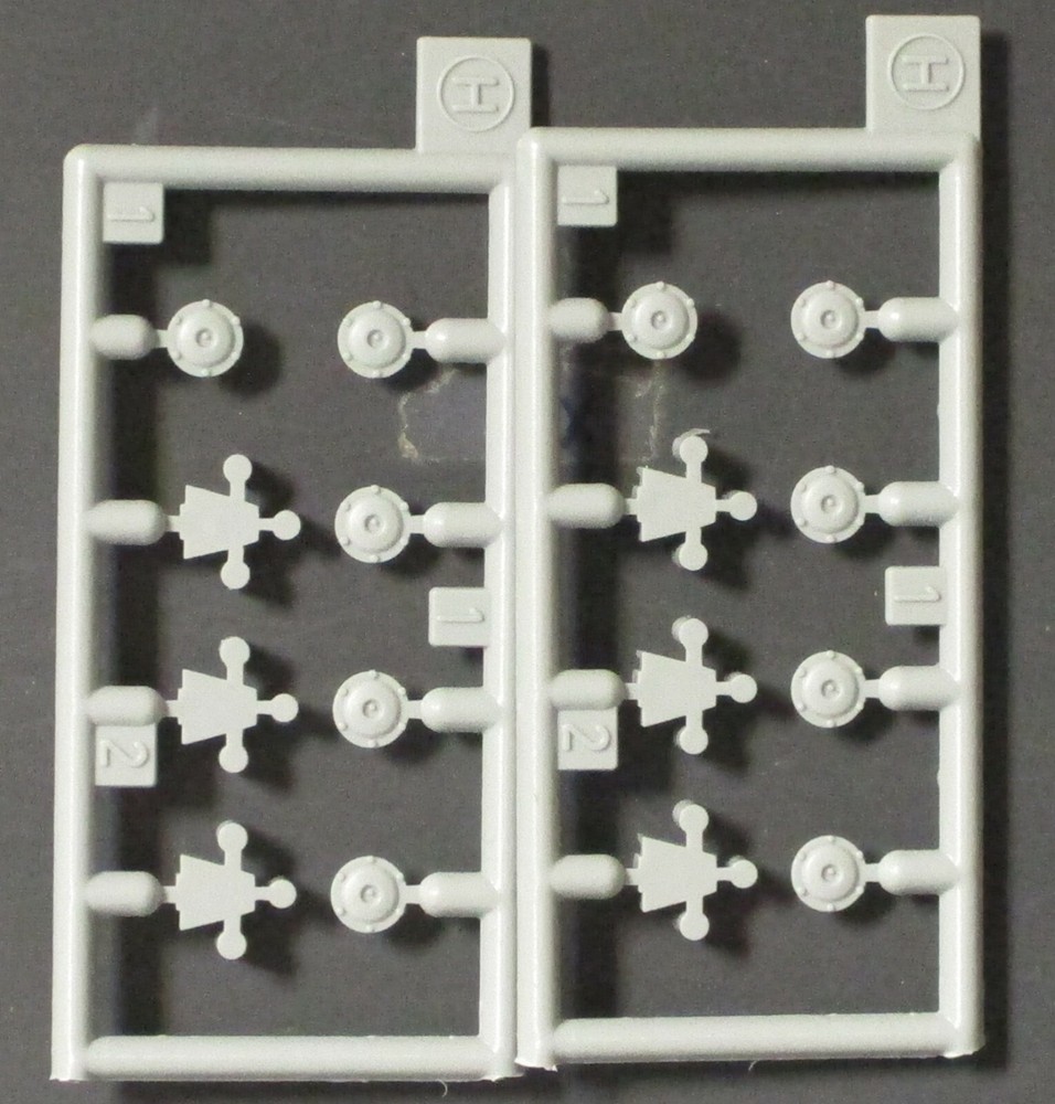 DRAGON 1/35 GERMAN Sd.Kfz.164 Nashorn – Parts Tree H x 2 from Kit No. 6166