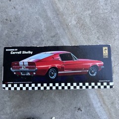 AMT 1967 Shelby GT-350 Model Kit 1/25 Scale