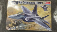 Academy 1/48 F 22A Raptor fighter jet Collectables 17+