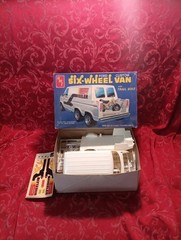 M20e Rare complete AMT Six Wheel Ford Custom Van With Trail Bike Model Kit