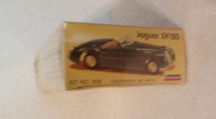 LOOK 1987 LINDBERG JAGUAR XK120 PLASTIC MODEL KIT 1/32 SCALE NIB
