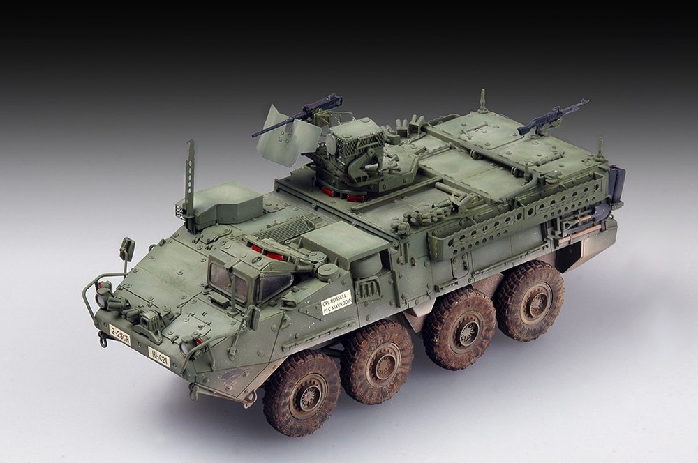 Trumpeter 1/72 M1127 Stryker Recon Vehicle RV Model Kit TRP7422