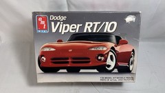 AMT ERTL Dodge Viper RT/10 Model Kit 1/25 Scale (1992 6808) New Unbuilt Open Box