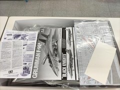 Aircraft Series NO.13 1 32 Grumman F 14A Tomcat Black Knight Tamiya