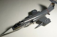 1/72 Lockheed F-104G Starfighter Modelist 207201 (Academy 1619FA025) Model kit