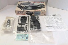 Fujimi 1:24 Underground ’82 Chevrolet Camaro Z28 Plastic Model Car Kit #037875