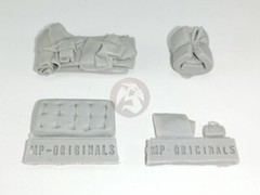 MP Originals 1/72 Various Sheets, Folded & Unfolded Mattresses & Handbag A72019