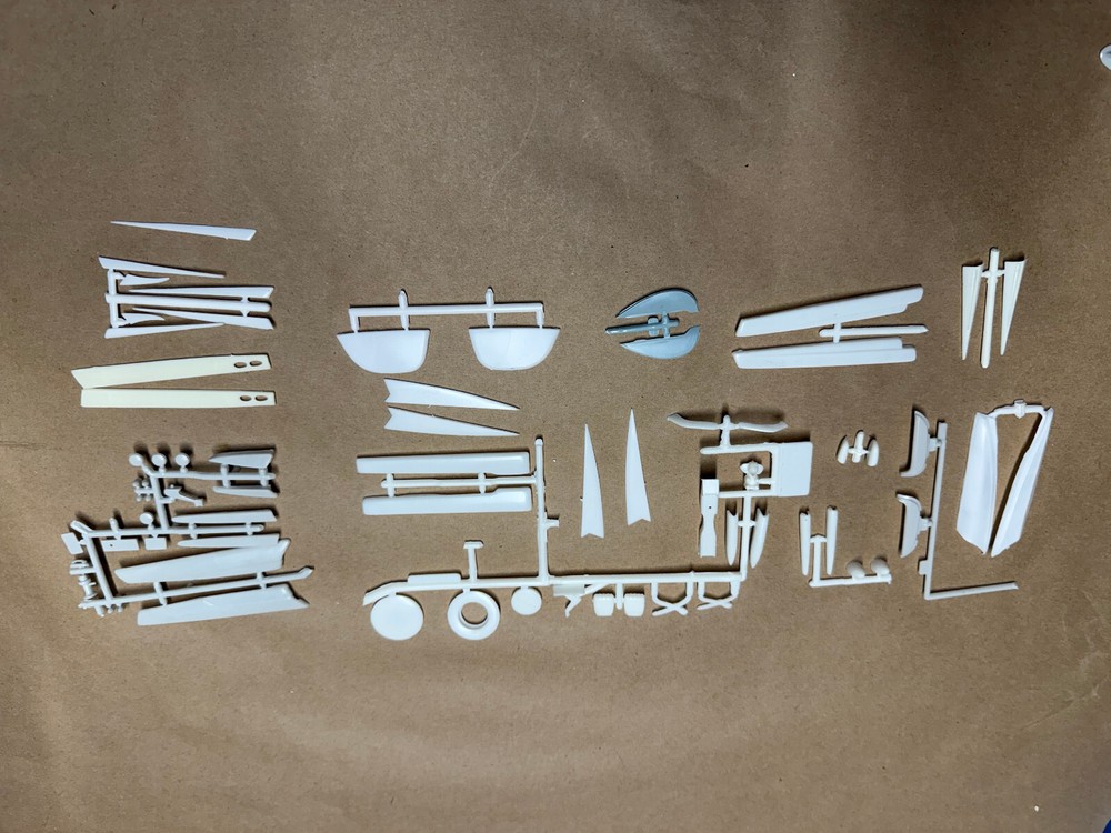 Fender SKIRTS Kustom 1950’s 60’s Custom Chopped HUGE LOT Parts Model 1/25 Scale