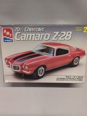 AMT #6896 1/25 1970 1/2 Chevrolet Camaro Z-28 Open Box