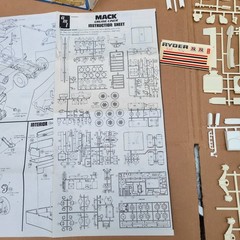 AMT Mack Cruiser-Liner Ryder Trucks 1977 Issue Opened Complete 1:25 Kit T536