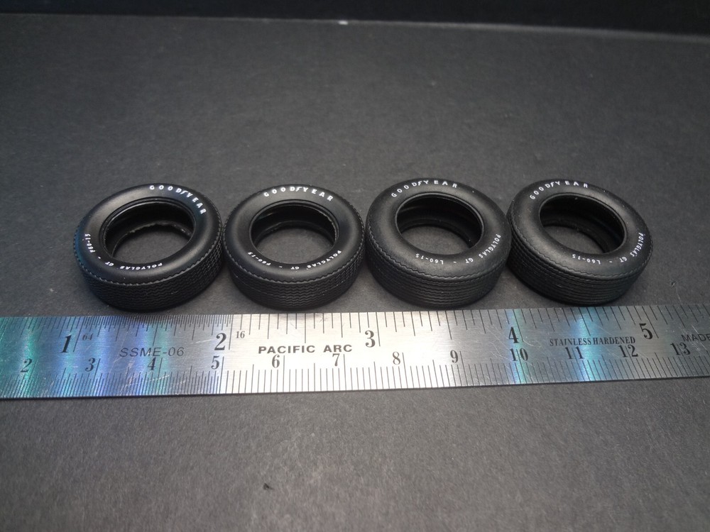 1:25 scale pad printed GOODYEAR Good Year Polyglas GT Tires 2X Front + 2X Rear