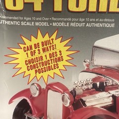 🏆Lindberg🏆1934🇺🇸Ford Roadster Pickup 3 Way Build 1/24 Model Sealed