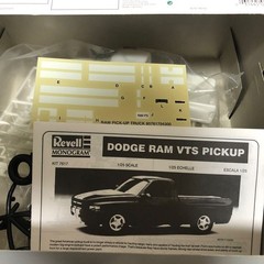 286 Level Monogram 1/25 Dodge Ram VTS Pick up Model Collectables 17+