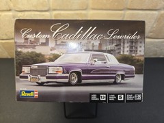 Revell, Custom Cadillac Lowrider, 1/25 scale, #4438 !!Sealed Inside!!