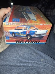AMT 1308/12 STRIP FOWL ‘56 FORD HARDTOP 3n’1 MODEL KIT-NIB-1/25 SCALE