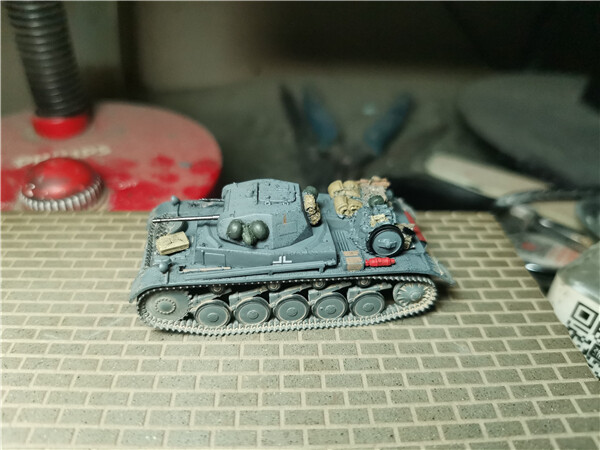 Hand Made 1/72 German No. 2 Tank C With Tonic Painted Model！