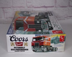 AMT 1/25 Peterbilt 352 Pacemaker Coors Banquet Cabover Sealed Kit
