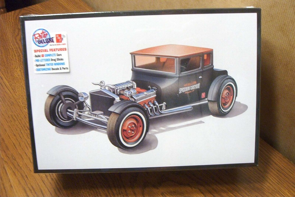 AMT 1925 FORD MODEL T 1/25 SCALE MODEL KIT … build 2 complete cars