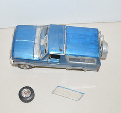 1980 FORD BRONCO Junkyard Model Parts Lot 1/25 Custom Fodder Built Up