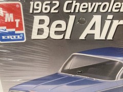 AMT ERTL 1:25 SCALE ” 1962 CHEVROLET BEL AIR 409 ” MODEL # 8716 1993 Toys R Us