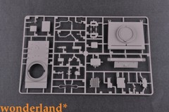Trumpeter 1/35 01047 M270/A1 Multiple Launch Rocket System Finland/Netherlands