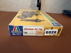 1/35 German Motorcycles Zündapp KS750 with sidecar Italeri 317 kit 6928