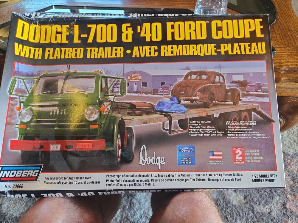 Lindberg 73068 DODGE L-700 & 40 FORD COUPE W/ FLATBED 1/25 Factory Sealed It’s.