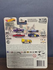Hot Wheels Boulevard 1964 Buick Riviera Diecast Car