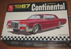 AMT 1/25 1967 LINCOLN CONTINENTAL