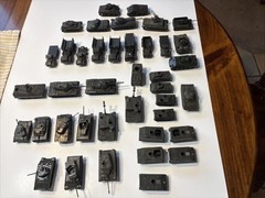 LOT Of 40 1/87 Roco Minitanks Austria 32 Tanks 8 Trucks DBGM HO SCALE