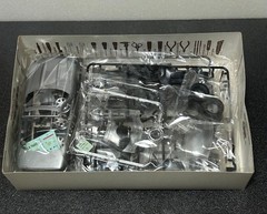 Tamiya 1/24 Mercedes-Benz SLK Sports Car Series No189 Collectables 17+