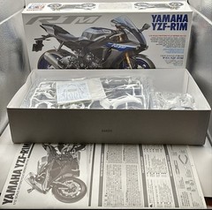 Tamiya 1/12 Scale Yamaha YZF-R1M Motorcycle Plastic Model Kit 14133