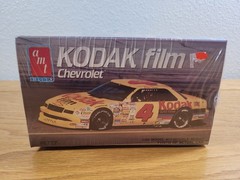 Ernie Irvan Model Car AMT Ertl 1/25 Plastic NASCAR Kodak Film 6727 Vintage 1990