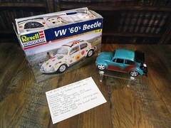 Custom Built REVELL MONOGRAM VW ‘60s VOLKSWAGEN BEETLE 1:25 Model Car #85-7143