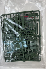 1/72 Soviet Airfield Fuel & Starter Trucks & Ground Crew X 2 (4 kits)
