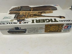 German Tiger I Mid-Production 1/35 Scale Tank Model Tamiya 35194 New Open Box