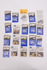 1/24 Model Car Detail Lot: V8 Engine Intake Transmission Curbside Dioramics