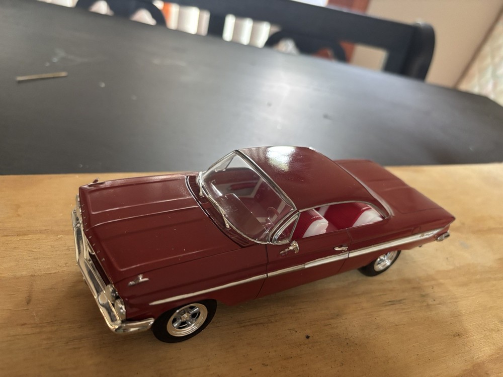 1/25 Built AMT 61 Impala SS