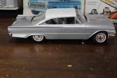 AMT 1961 Ford Starliner Silver Gray Poly Promo 1/25