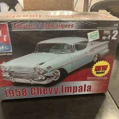AMT ERTL 1:25 Car Kit 1958 Chevy Impala Classics Factory Sealed