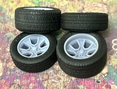 1/24 Scale: 17-inch “1980’s Camaro” model car wheels W/ Wide Rear Tires . Resin