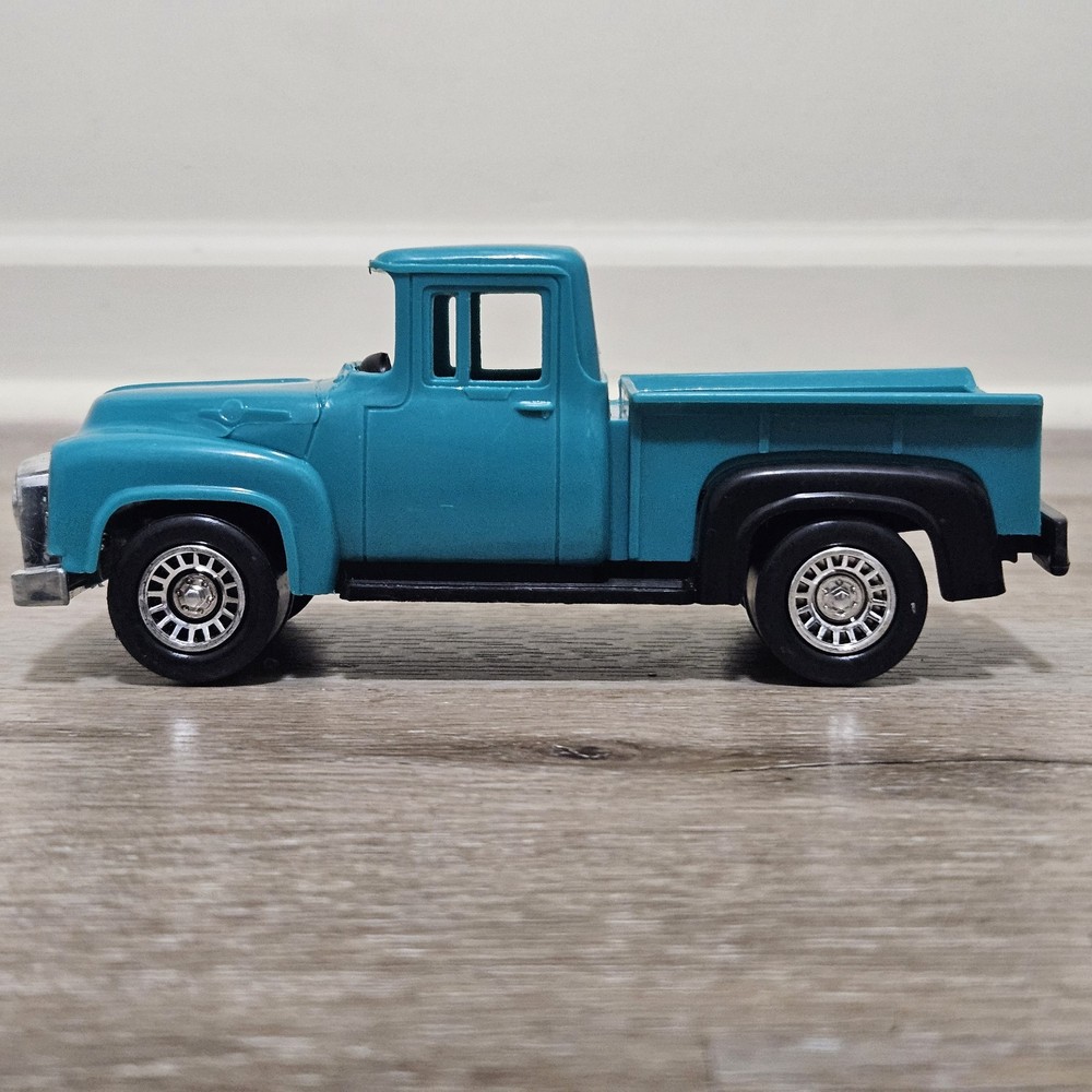 Vintage Strombecker 1956 Ford Stepside Pickup Truck Teal USA Made