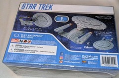 SKILL 2 MODEL KIT U.S.S. ENTERPRISE NCC-1701-D “STAR TREK” 1/2500 AMT AMT1126 M