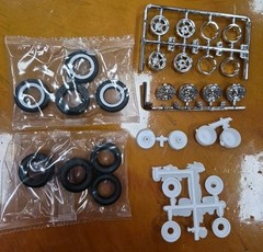 1955 55 Chevy Bel Air Sedan Whitewalls Tires Wheels 1/25 Scale Model Parts