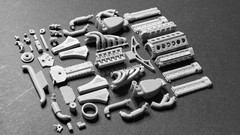 PAGANI ZONDA F – ENGINE MERCEDES AMG / 8 12 18 24 Tamiya Revell Monogram AMT IXO