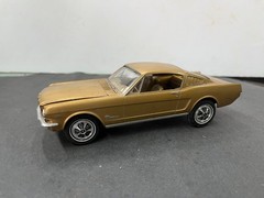 C3 AMT 1965 ? Ford Mustang Fastback Annual built Vintage Car model 1/25 McM.
