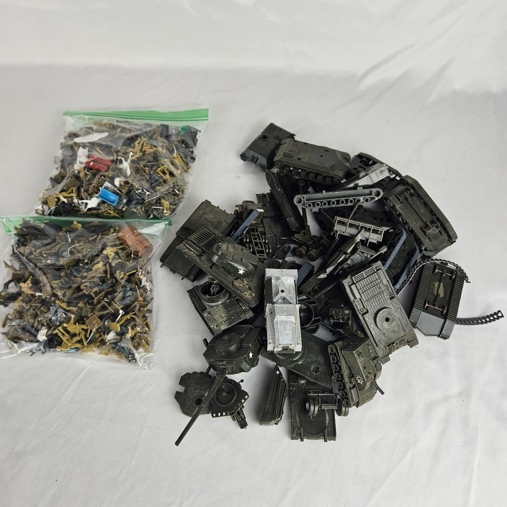 Graveyard Lot of Plastic Model Tanks & Figures – Over 1 Pound
